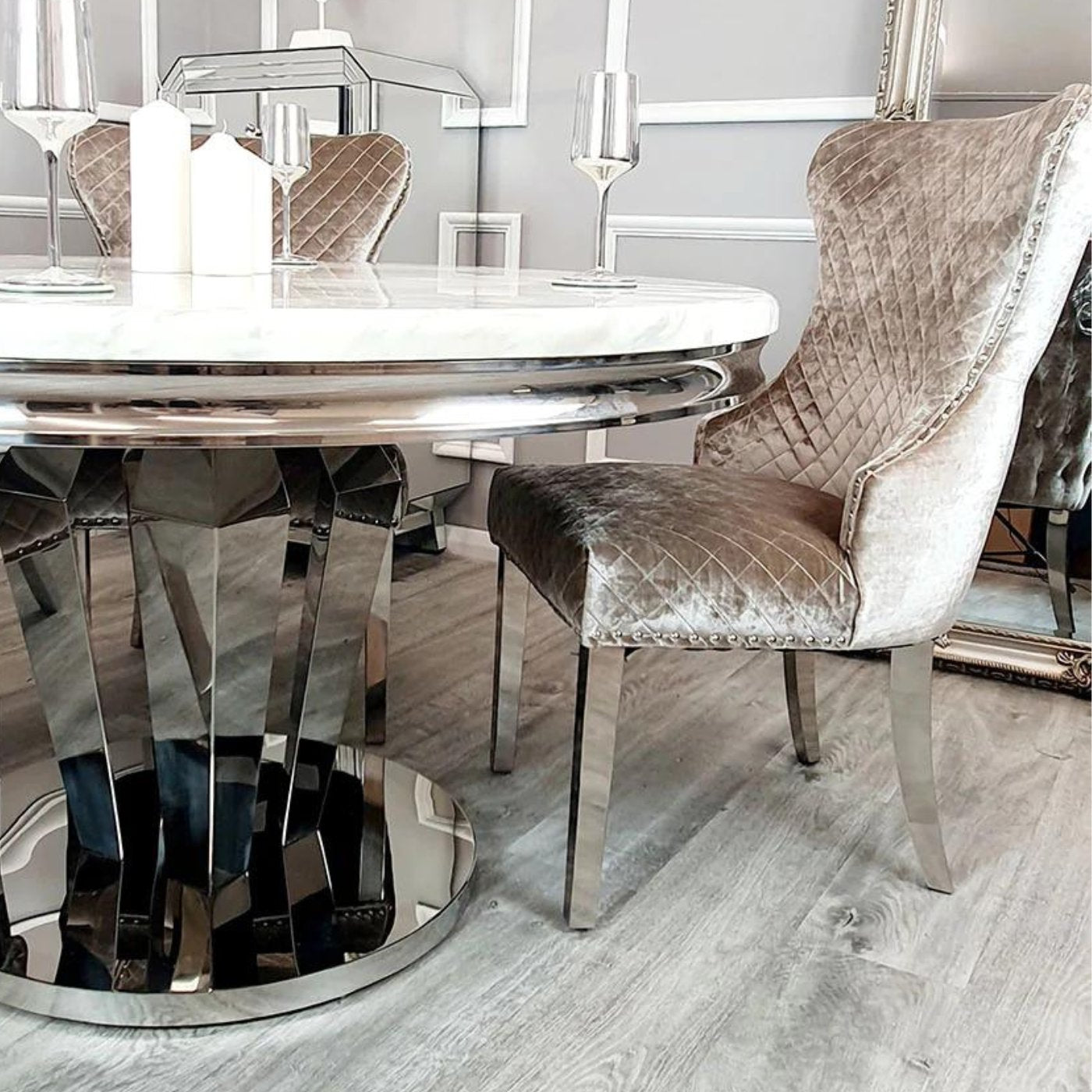 Arriana Marble Dining Table with 4 Velvet Chelsea Lion Knocker Chairs - Furniture Network